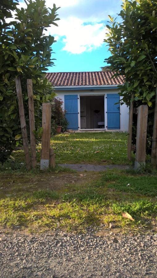 Gites Studioescos El Dos Kültér fotó